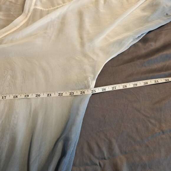 Made In Italy White & Blue Ombre Button Front Silk Viscose Blend Tunic One Size - Picture 7 of 9